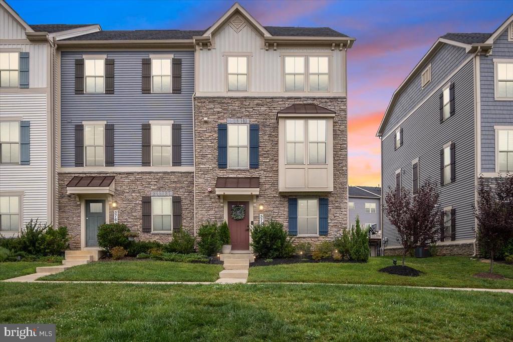 Meadowood St, New Market, MD 21774
