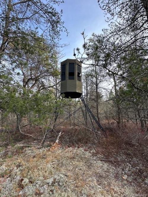 VL W Ausable Point Road, Au Sable Charter Township, MI, 48750 | Card Image