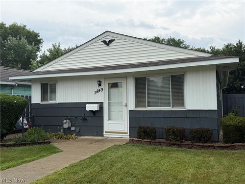 2849 25th St Ne, Canton, OH, 44705-3669 | Card Image