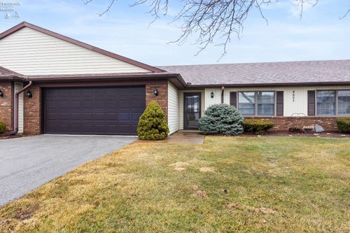 194-4601 Pinewood Drive, Sandusky, OH, 44870 | Card Image