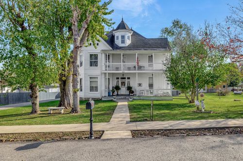 304 Russell St, Petersburg, TN, 37144-5101 | Card Image