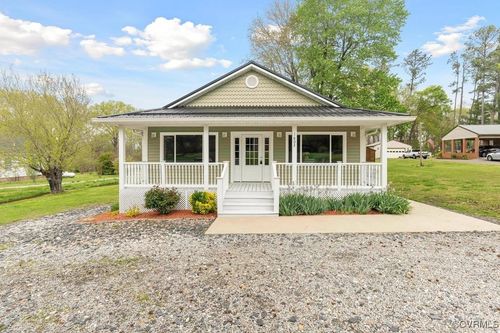 1602 High St, FARMVILLE, VA, 23901-2708 | Card Image