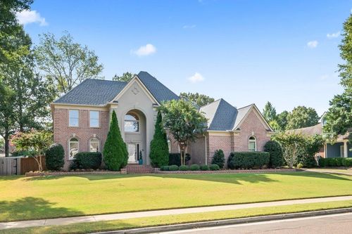 9907 S Houston Oak Dr, Germantown, TN, 38139-6920 | Card Image