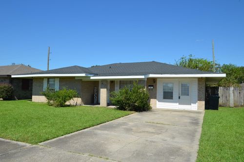 417 Walker Dr, Houma, LA, 70364-2064 | Card Image