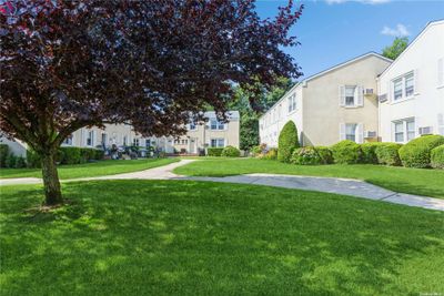 2B - 71-68 252nd Street, Home with 1 bedrooms, 1 bathrooms and null parking in Bellerose NY | Image 3