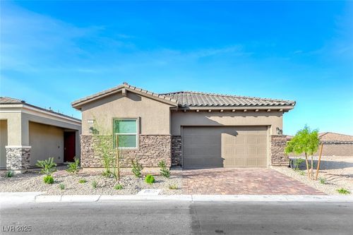 102 Ibiza Lake Dr, Henderson, NV, 89011-3199 | Card Image