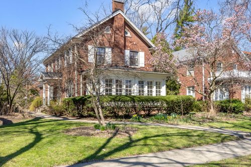 921 Fair Oaks Avenue, Oak Park, IL, 60302 | Card Image