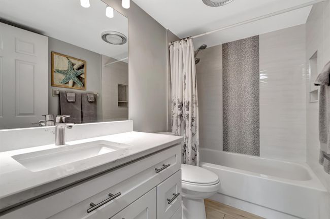APT-101C - 300 N Highway A1a, Condo with 2 bedrooms, 2 bathrooms and null parking in Jupiter FL | Image 26