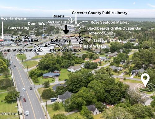 201 Sherwood Blvd, Beaufort, NC, 28516-1621 | Card Image