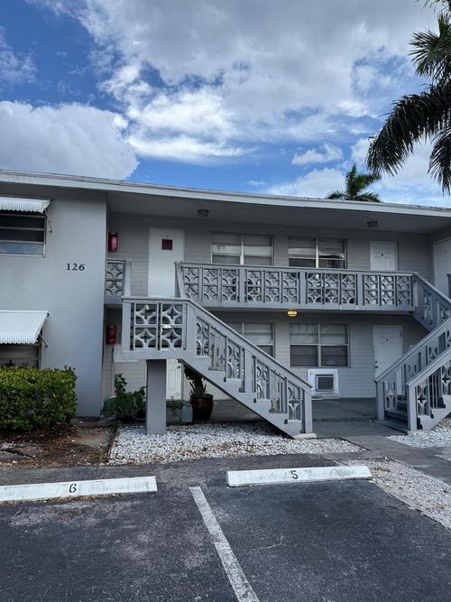 apt-7-126 Cleveland St, Lake Worth Beach, FL, 33461-4836 | Card Image
