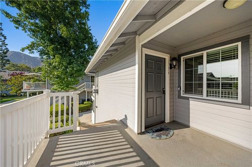 1756 Shady Oaks Ct, Azusa, CA, 91702 | Card Image