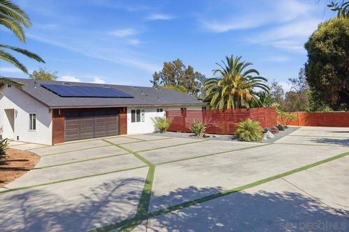 907 Seph Way, Escondido, CA, 92027 | Card Image
