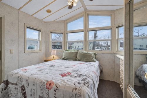 2 Largemouth Ln, Wilmington, IL, 60481-8775 | Card Image