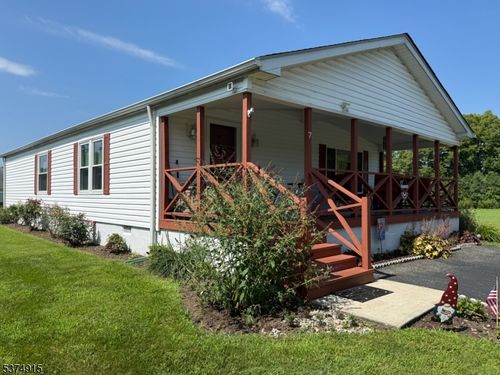 7 Rosewood Ter, Belvidere, NJ, 07823-2909 | Card Image