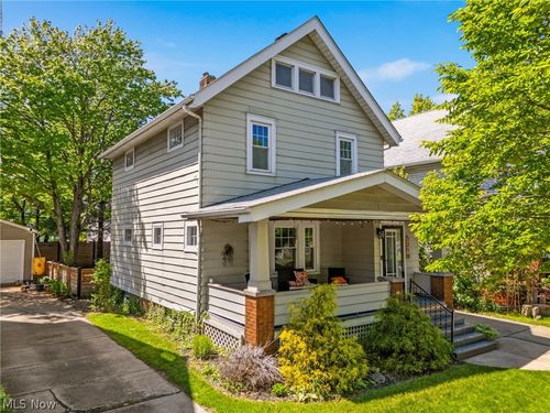 2218 Wyandotte Ave, Lakewood, OH, 44107-6140 | Card Image