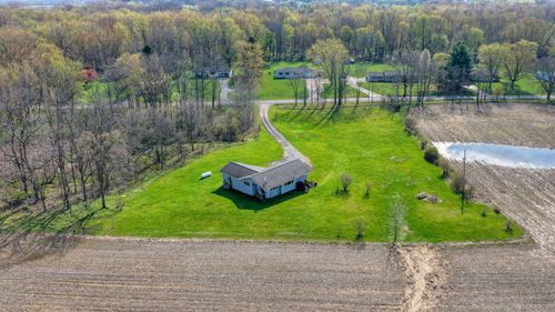 896 Fields Rd, Dansville, MI, 48819-9794 | Card Image