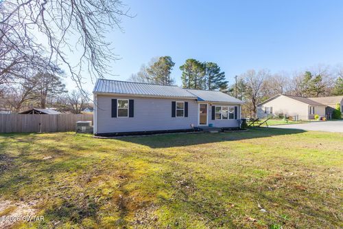 730 Old Montezuma Rd, Henderson, TN, 38340-5339 | Card Image