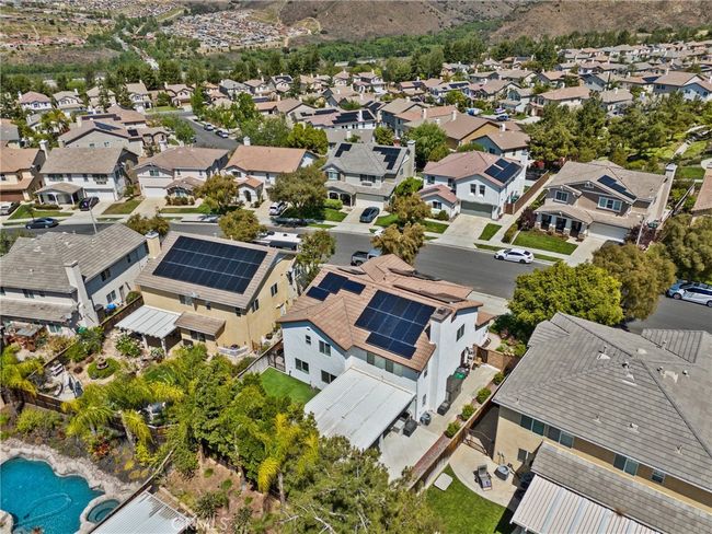 11199 Evergreen Loop, House other with 4 bedrooms, 4 bathrooms and 2 parking in Corona CA | Image 49