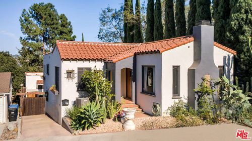 2338 Lake View Ave, Los Angeles, CA, 90039 | Card Image