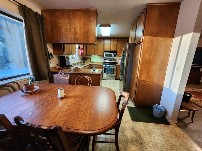955 Grinding Rock Ct, House other with 3 bedrooms, 2 bathrooms and null parking in West Point CA | Image 25