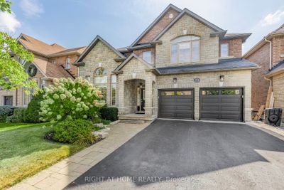 754 Valley Green Trail, House other with 4 bedrooms, 4 bathrooms and 6 parking in Newmarket ON | Image 1