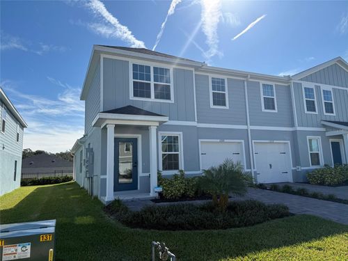1200 Port Blue Way, LADY LAKE, FL, 32159-0118 | Card Image