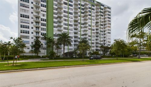 a707-2100 Sans Souci Blvd, North Miami, FL, 33181-3044 | Card Image