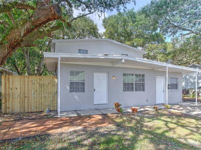 3514 Sarah Street, House other with 5 bedrooms, 3 bathrooms and null parking in Tampa FL | Image 2