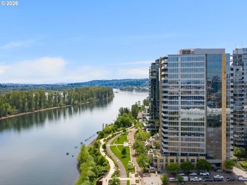 1305-3570 S River Pkwy, Portland, OR, 97239-4534 | Card Image