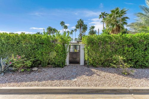 1075 E Sunny Dunes Rd, Palm Springs, CA, 92264-0602 | Card Image