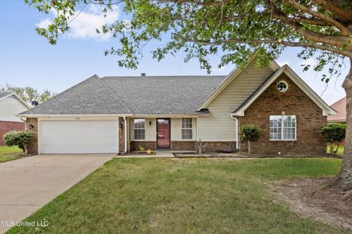 7433 Jennifer Dr, Horn Lake, MS, 38637-8907 | Card Image