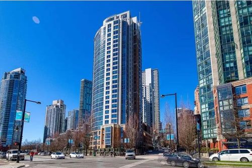 388 Drake St, Vancouver, BC, V6B6A8 | Card Image