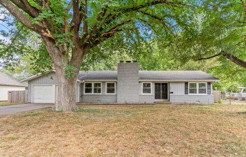 1904 S Glencrest Ave, Springfield, MO, 65804-2509 | Card Image