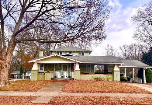 130 Wiley Ave, Salisbury, NC, 28144-6222 | Card Image