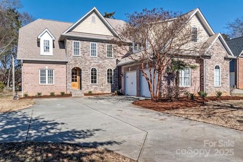 8388 Rocky River Rd, Harrisburg, NC, 28075-7617 | Card Image