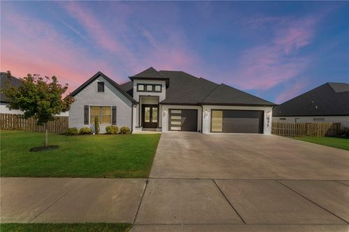 971 Osage View Dr, Bentonville, AR, 72713-2905 | Card Image