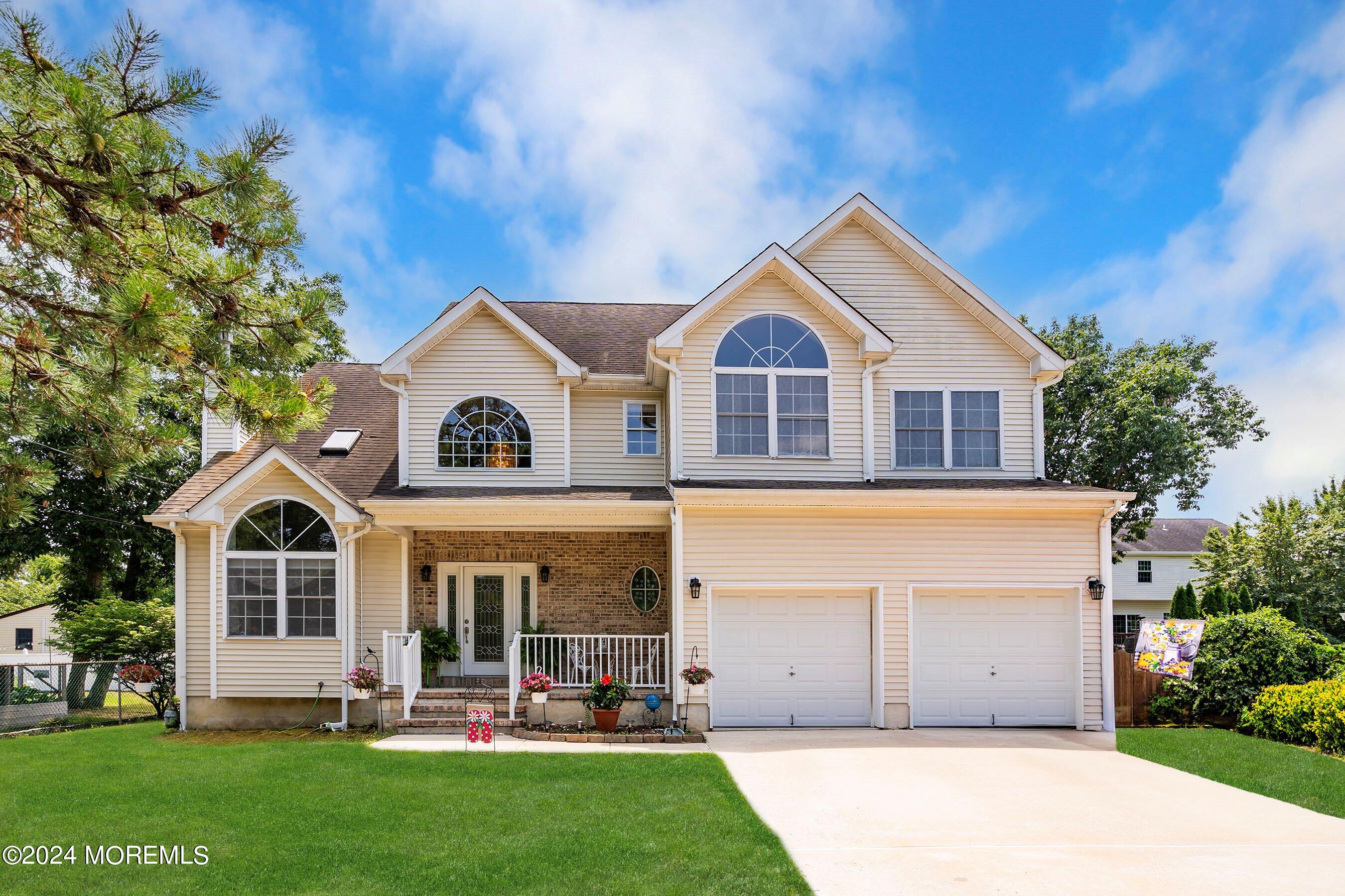 Madison Ave, Toms River, NJ 08757