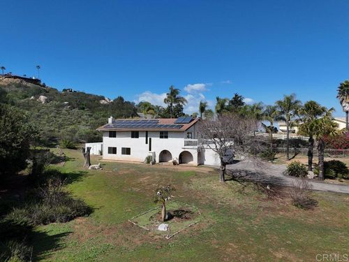 2952 Pioneer Way, Jamul, CA, 91935-3039 | Card Image