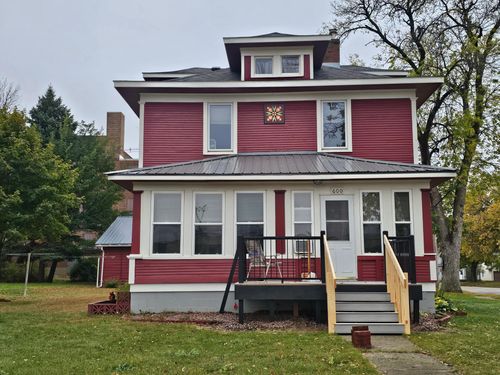 600 S Birch St, Lamberton, MN, 56152-1127 | Card Image