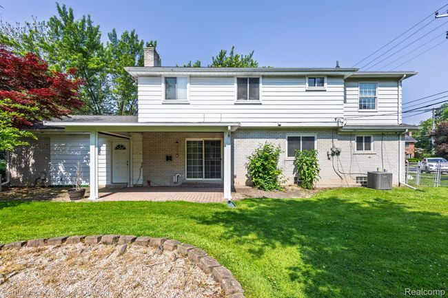 21-web-or-mls-20740 Marter Exterior (7 of 10).jpg | Image 14