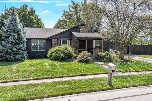 301 Creekwood Dr, Westfield, IN, 46074-9545 | Card Image