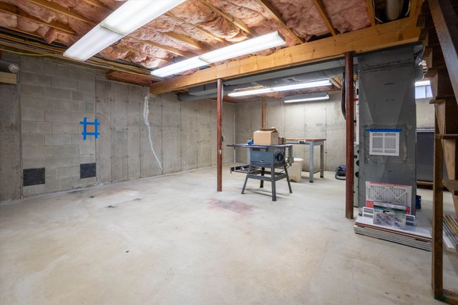 17 Cindy Dr, House other with 3 bedrooms, 2 bathrooms and null parking in Nashua NH | Image 46