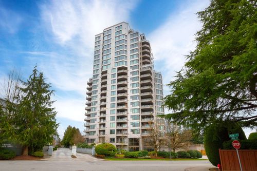 403-13880 101 Ave, Surrey, BC, V3T5T1 | Card Image