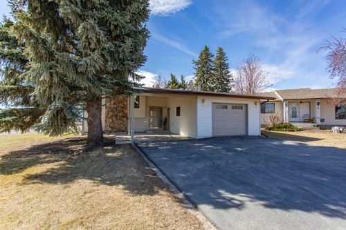 13 43 Avenue Close, Lacombe, AB, T4L | Card Image