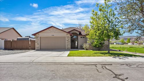 1004 Red Canyon Avenue, Fruita, CO, 81521 | Card Image
