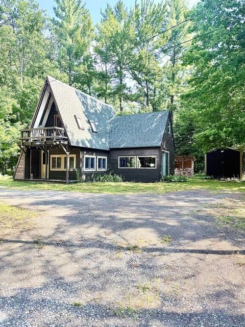 1032 Spring Farm Rd, Carrabassett Valley, ME, 04947-5315 | Card Image