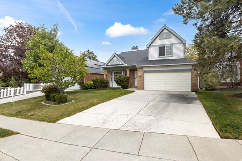 8649 S Alta Cove Dr, Sandy, UT, 84093-1688 | Card Image