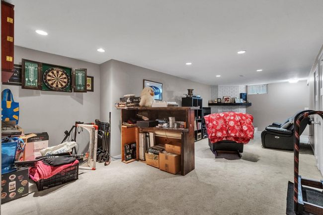 284 Acadia Drive Se, House other with 4 bedrooms, 2 bathrooms and 4 parking in Calgary AB | Image 31
