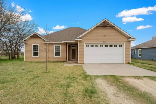 266 E Cougar Ln, China Spring, TX, 76633-2906 | Card Image