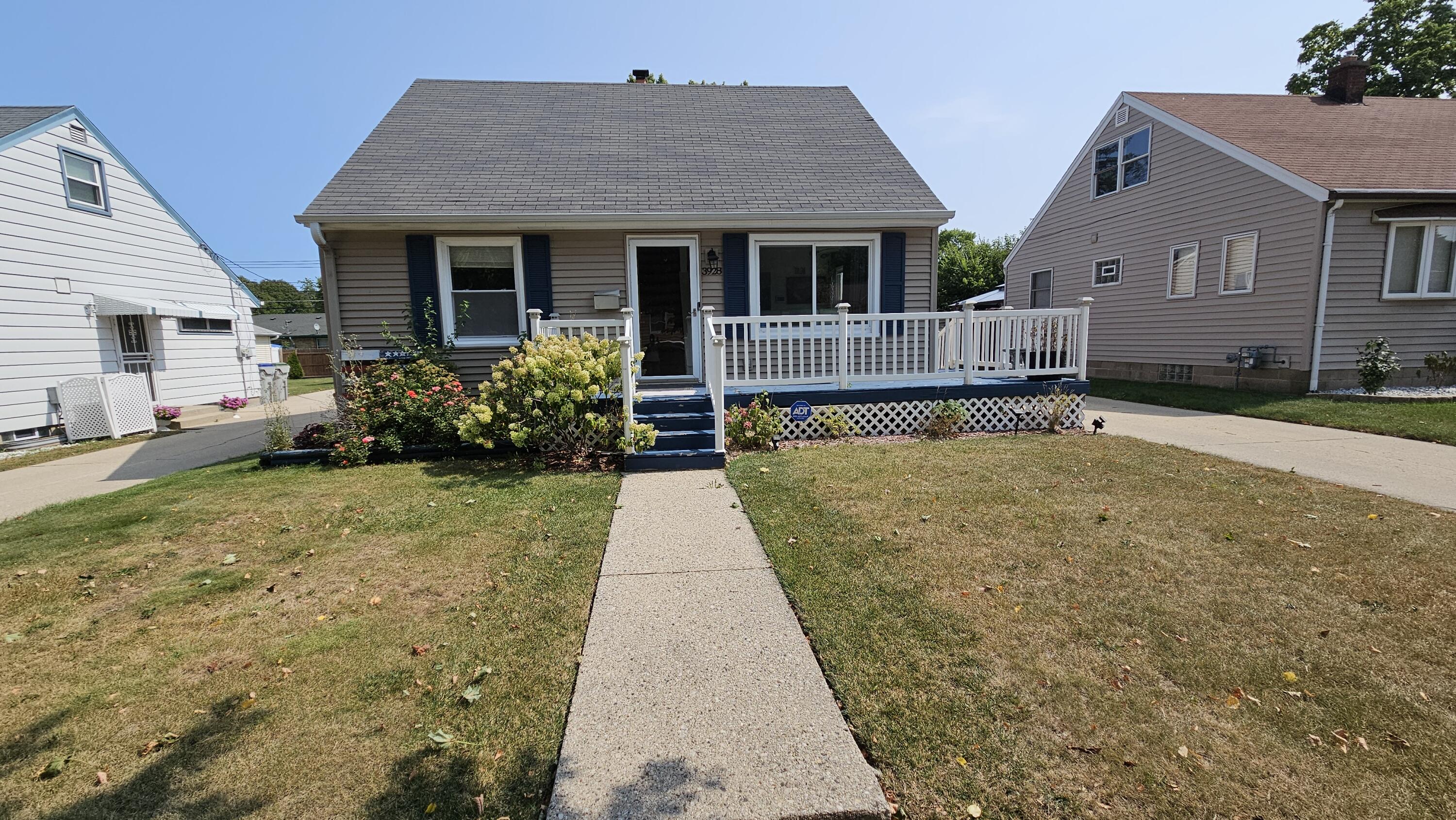 83rd St, Milwaukee, WI 53222